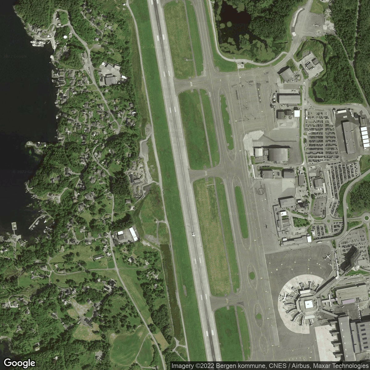 FindTheAirport's tweet photo. Which airport is this ? ⤵️

1️⃣  GRB Austin Straubel
2️⃣  PRN Prishtina
3️⃣  PER Perth
4️⃣  BGO Bergen Flesland https://t.co/67wQca1Czb