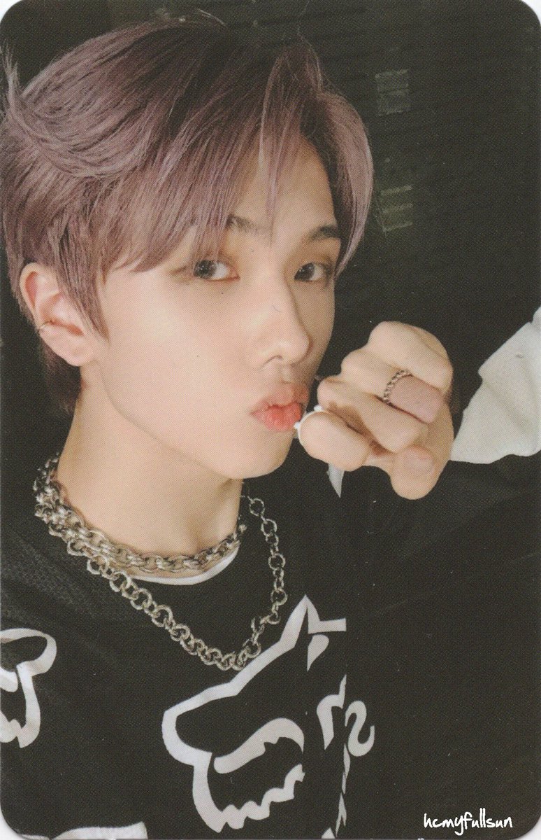 97colls's tweet image. his prettiest photocards yet 🏁