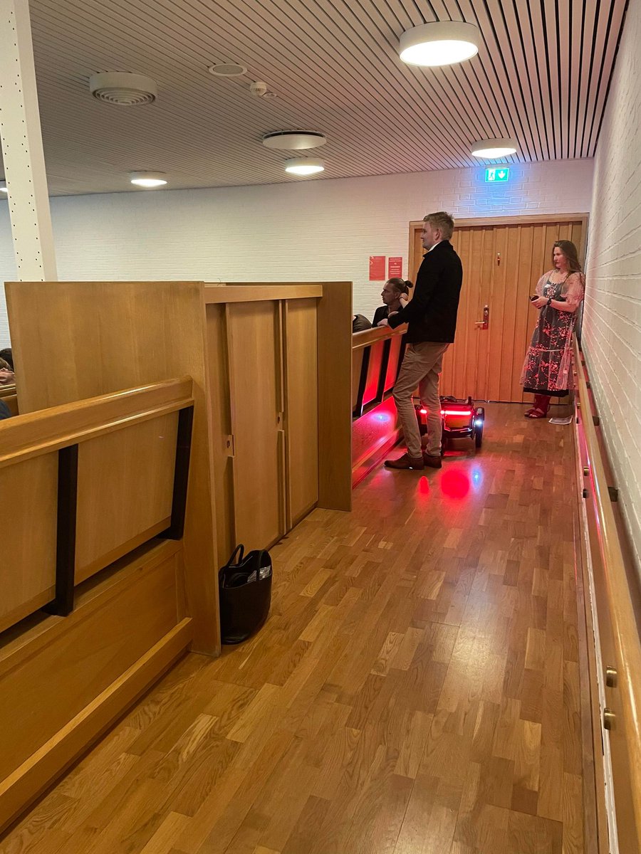 abra_education's tweet photo. Art ❤ s Science // Science ❤ s Art organized by Aalborg Universitet, in partnership with @Kunsten Museum of Modern Art Aalborg was an evening of art, science, engineering and coolness.
#abra #abra_erasmus #abra_project #abra_education
#transdisciplinary #artscience https://t.co/R5Js9GDUA7
