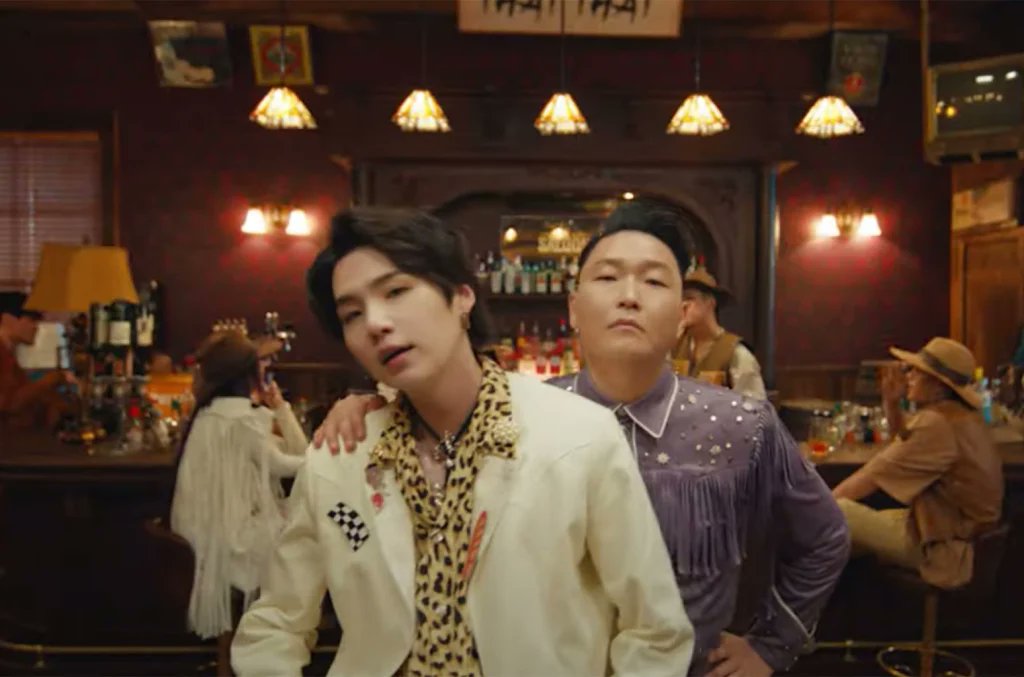This song is such a bop! And his look here is really just.........Yoongi, marry me!❤️💜💝
#PSYxSUGA