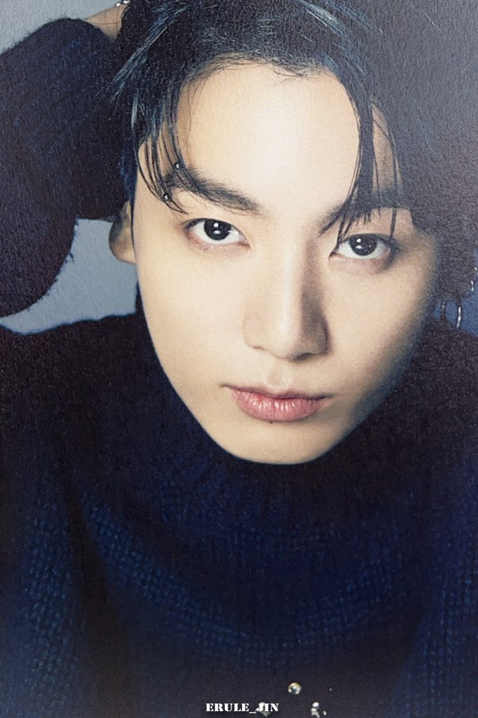 vminiecats's tweet photo. 📸 | Hilo con fotos exclusivas individuales y grupales de las postcards y photocards de #BTS para el D'Festa 2022. 

— #JUNGKOOK @BTS_twt (1) https://t.co/pIxWlfjgkr