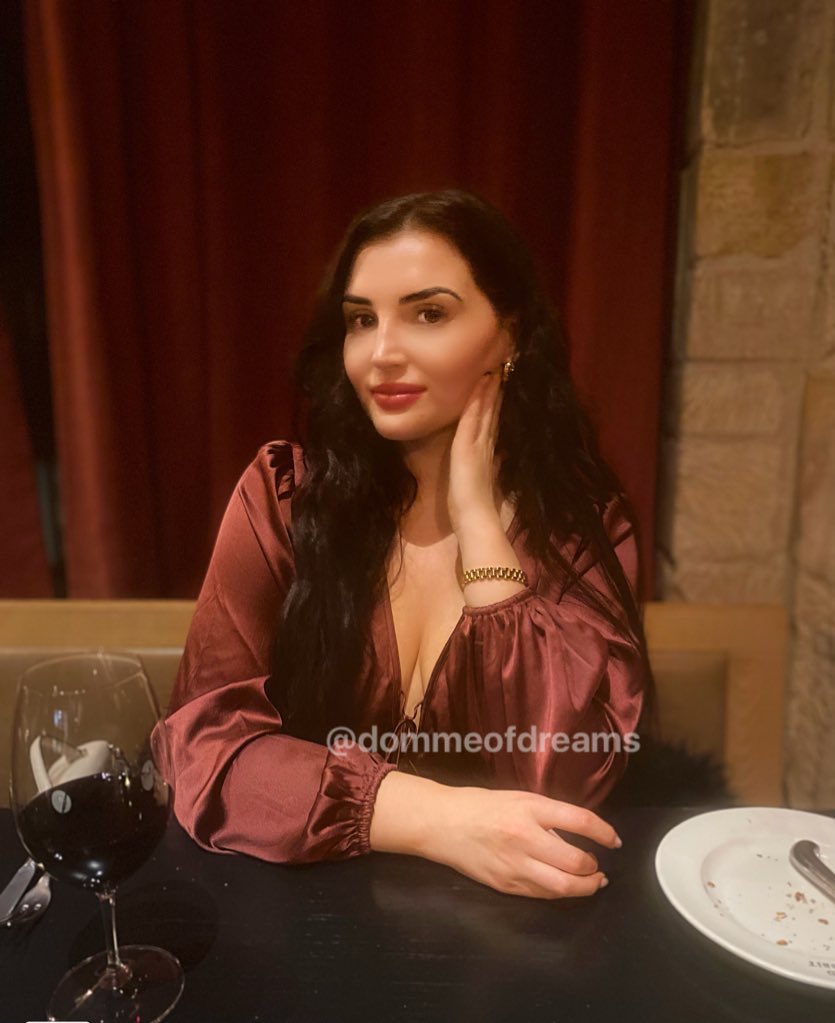 Dominatrix of Dreams - Dommeofdreams OnlyFans Leaked
