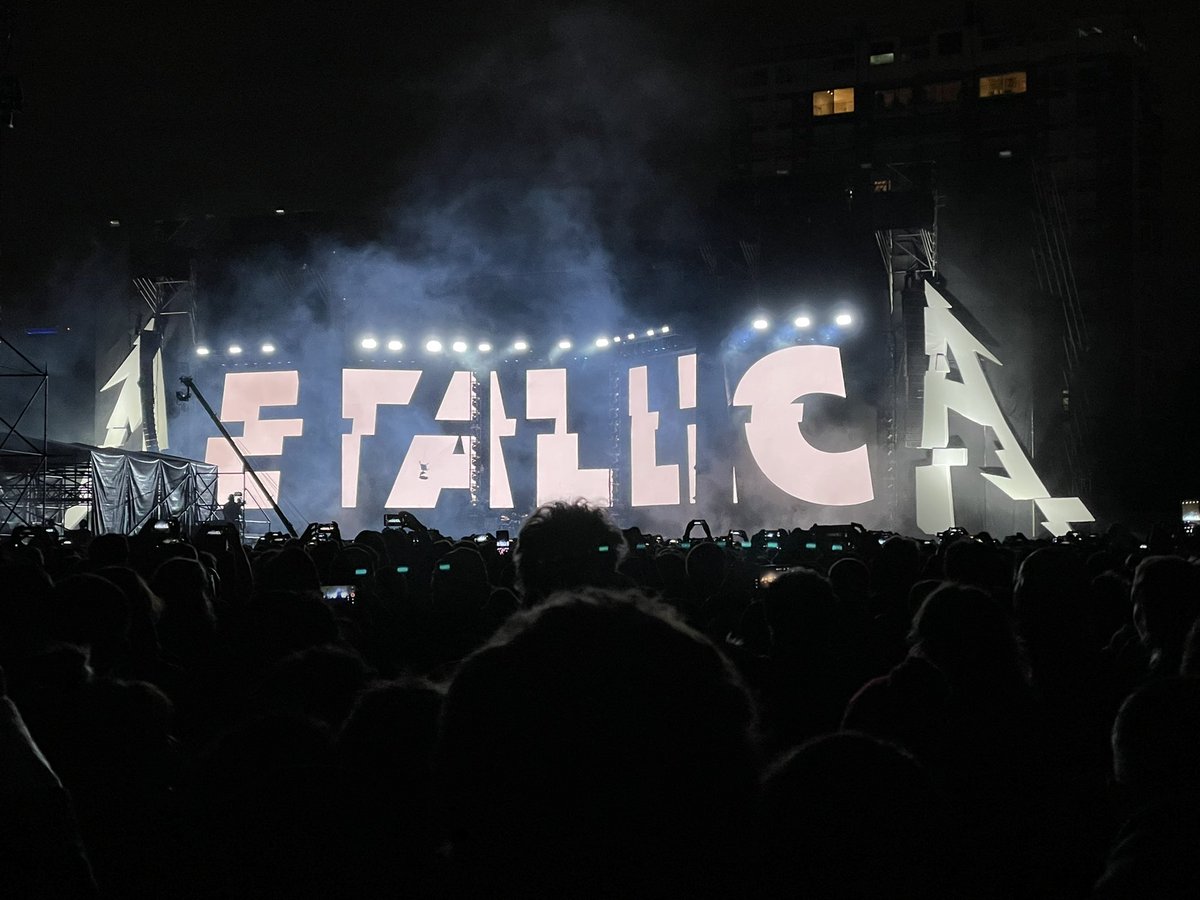 Ber_Mesples's tweet photo. #Metallica #BuenosAires #MetallicaEnArgentina https://t.co/7jcLfdSckD