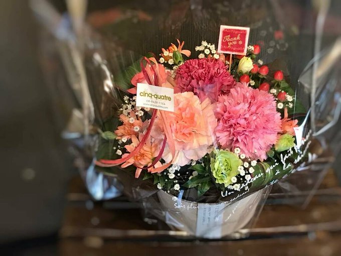 Cinq Quatre サンクキャトル 尼崎のフラワーショップ