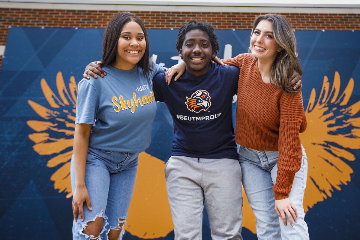 utmartin's tweet photo. It’s National College Decision Day! We are so excited to grow the Skyhawk family. #beUTMproud https://t.co/dPYSsBTYtM