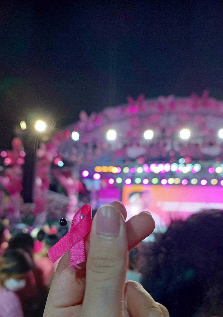 shangluen's tweet photo. It was a blast, but my feet feels like it's been blasted.
#Orbits4Leni https://t.co/s8du4Ih9k2