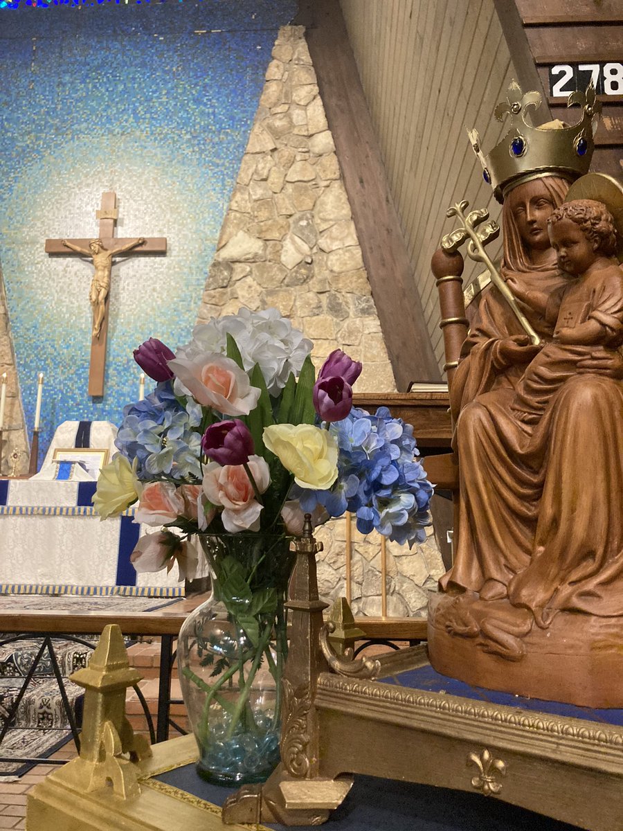 StFrancisDallas tweet media
