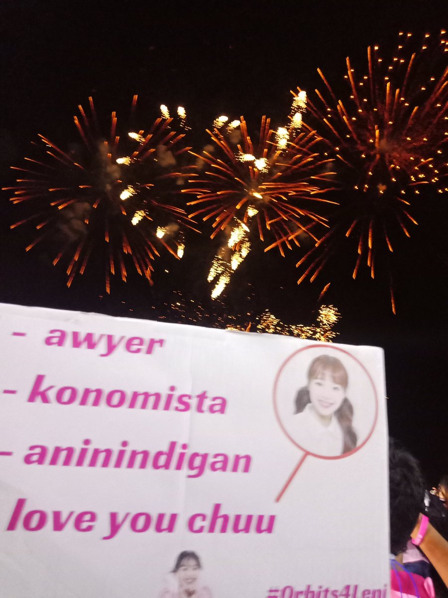 YV3S00's tweet photo. worth it yung pagod nakita naman pala ako sa live :p 

#CAVITEaTENto #CaviteIsPink
#CaviTENyoParaKayLeniKiko #IpanaloNa10To
#Orbits4Leni https://t.co/DtNHYFY2rx