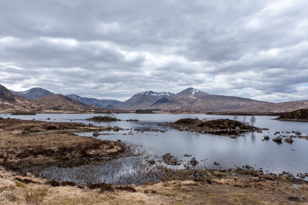 jamesbolton2222's tweet photo. Rugged sums up this Scottish view,  I’m having withdrawal! #landscapephotography #scenicscotland #scotland #scotlandexplore #scottishviews #landscape #scotlandshots #fujifilmxpro2 #fujifilmuk https://t.co/fDGIKFJDGr