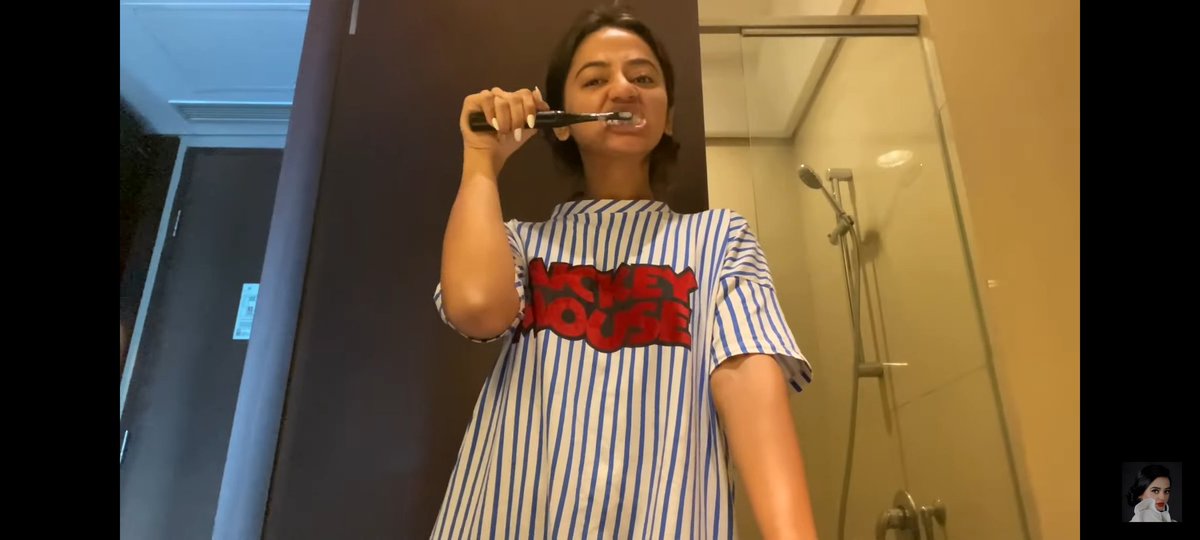 hellyshahcults's tweet photo. Just @OfficialHelly7 talkin' for non-stop 10mins and we love it!๐ฅฐ
๐: https://t.co/3F4BEnsBgW
#HellyShah | #HellyVlogs https://t.co/0witewa2tM