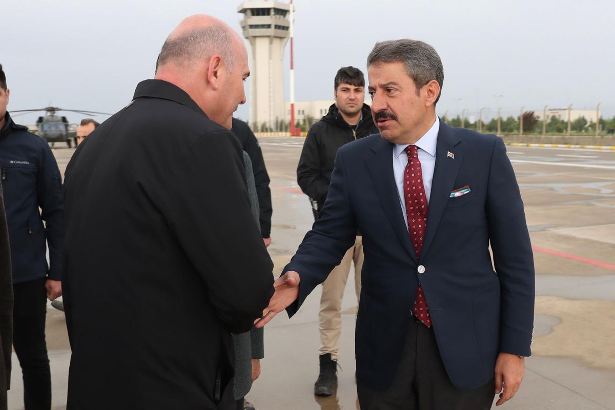 TatarArslan's tweet photo. Ramazan Bayramını Bölgemizde Geçirmek Üzere İlimize Teşrif Eden İçişleri Bakanımız Sayın Süleyman SOYLU'yu Şerafettin Elçi Havalimanın'da Karşıladık..
@suleymansoylu https://t.co/eMaXxe6MQ9