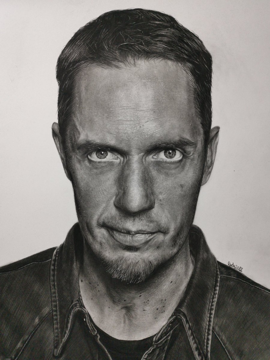 Rudyportraits's tweet photo. ⚠️ Dernier dessin ⚠️ 70h de taf. Les amis j'ai vraiment besoin de votre AIDE c'est pour la bonne cause ⬇️ https://t.co/yq5qLQsBJD