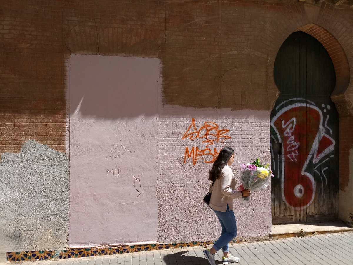 GHPatrimonioVLC's tweet photo. Imágenes de la chapuza al completo en La Ceramo (BRL). Los responsables de esta lamentable actuación siguen escondidos y sin dar la cara. Sea quien sea el que lo haya permitido, por acción u omisión, que de la cara
@AjuntamentVLC @LuisaNotario @SanGomezLopez 
@Patrindustrial https://t.co/Qs0lsTfYQC