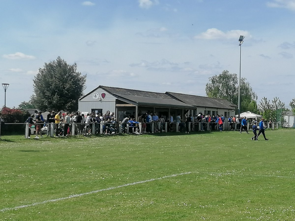 District Foot Mayenne tweet media