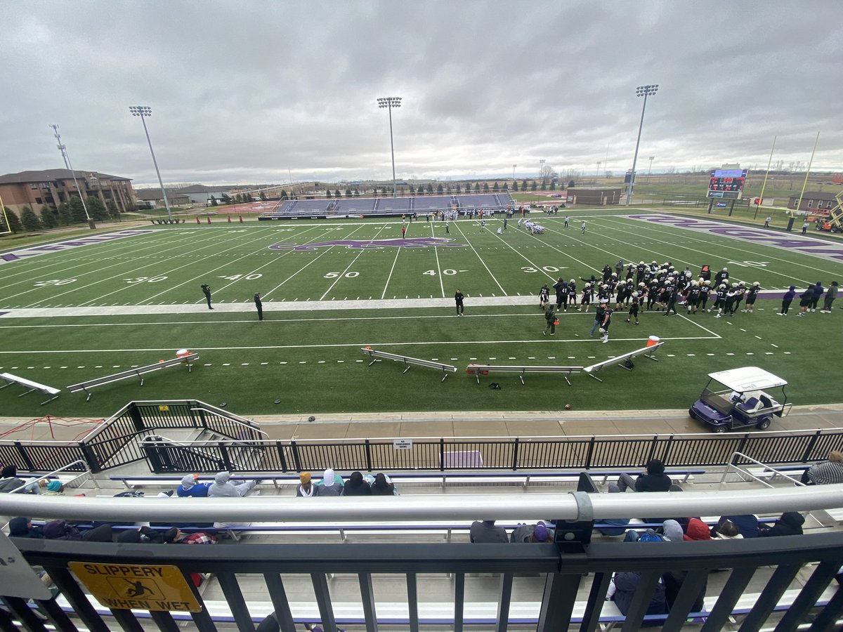 Thanks <a href="/CoachNickleson/">Jaren Nickleson</a> and @USFCooFootball for having me out and letting me watch the Spring Game. Really loved it! <a href="/DeepDishFB/">DEEP DISH FOOTBALL</a> <a href="/EDGYTIM/">Timothy “EDGYTIM” OHalloran</a> @LHSWildcatsVFB <a href="/CoachBigPete/">Peter "Coach Big Pete" Leinweber</a>