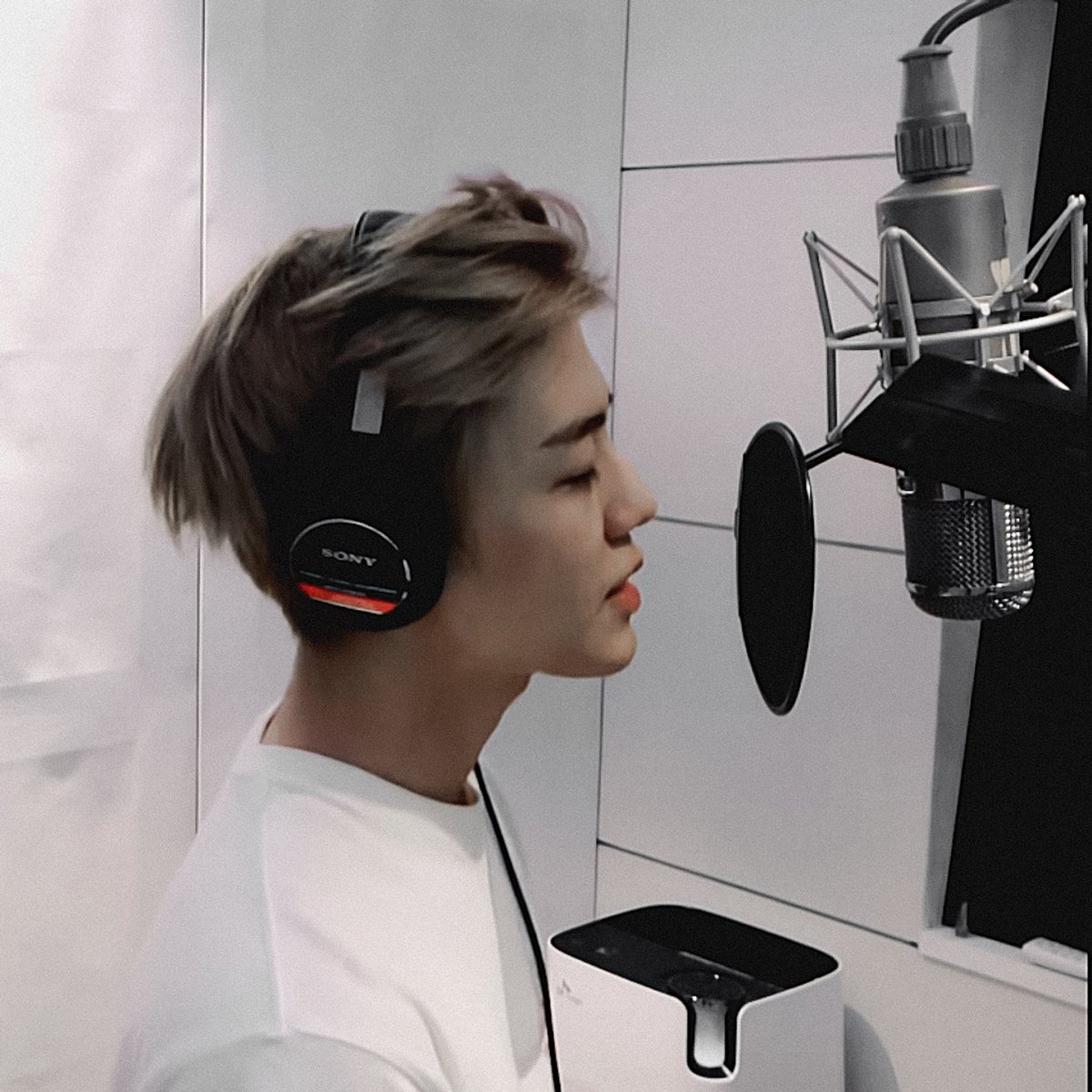 najaeminedit's tweet photo. na handsome jaemin https://t.co/BsCMamQs7Z