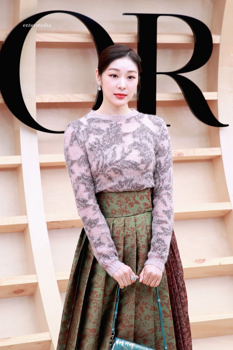 YENO_only's tweet photo. 연느 디올 사진 볼 때마다 홀린 듯이 저장중 https://t.co/LSPFOH9x62