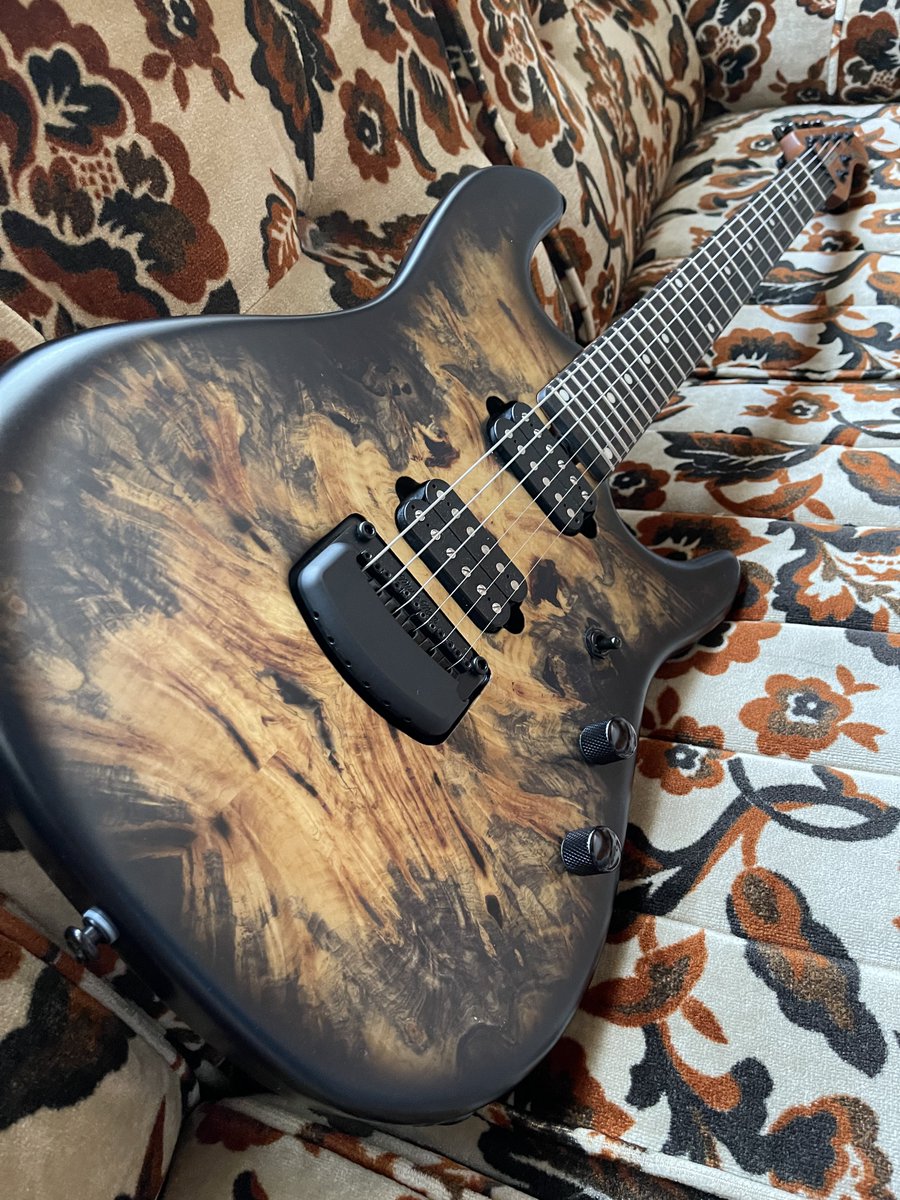 magicsigin's tweet photo. #ギターを自慢しよう  musicman jason Richardson cutlass6 https://t.co/CMuZ9Dy3n9
