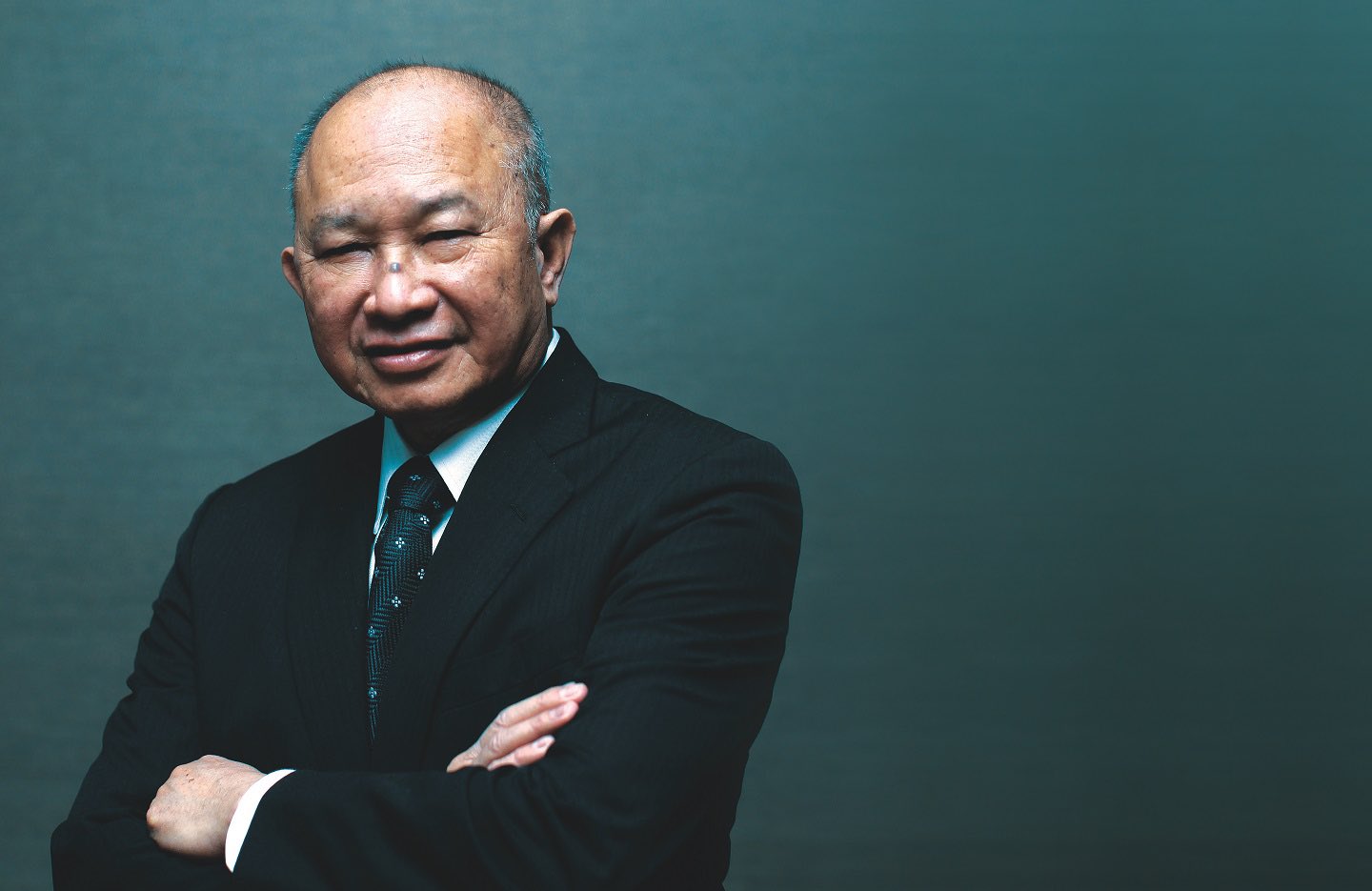 Happy birthday to the absolute goat. John Woo. Action cinema wouldn t be the same without him. 