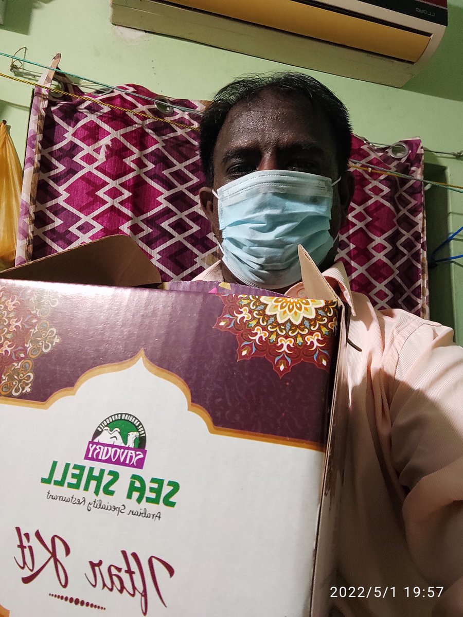 realpandakutty's tweet image. கறி கஞ்சி, பிரியாணி கொண்டுவந்து கொடுக்க பாய் பிரென்ட் இல்ல! கை காசு போட்டு தான் டேஸ்ட் பண்ணனும்.

#IftarBox #Foodiepanda #உணவுகரடி