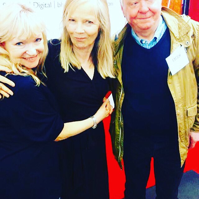 Linda_Regan's tweet photo. Thank you do much to the wonderful #jogood of radio London for having me on her show to talk about my new book ‘The Burning Question’ out this week and you can order from Amazon or any good bookshops 📚📚📚📚 https://t.co/Rb0SCMlmtC