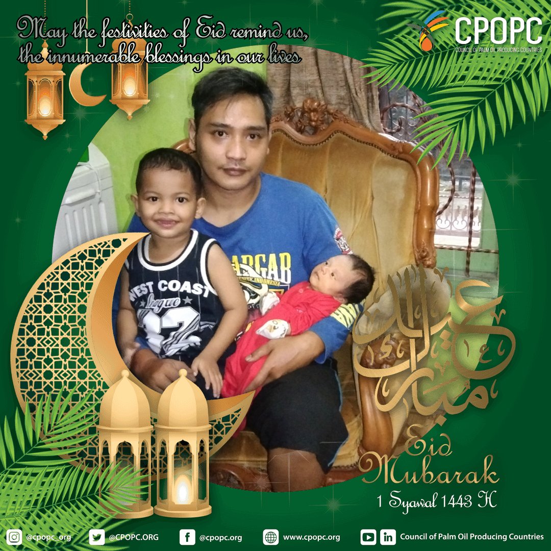 AlungGunawanVR's tweet photo. Happy Eid Mubarak https://t.co/OVDWD1viZv