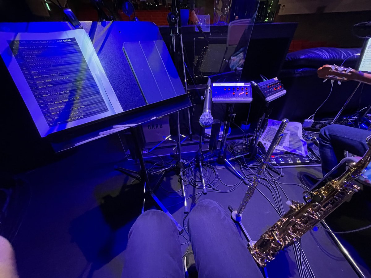 yoshi_jazz0405's tweet photo. 本日はこちらの公演にサックス&フルートでサポートさせて頂きました!!
ありがとうございました!!
#ジエイト夢幻 #8mf https://t.co/MXZZyI6z4j