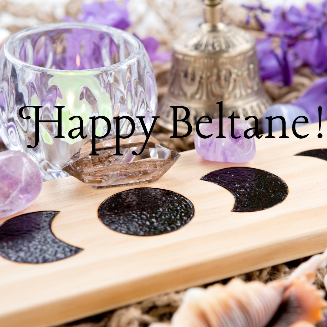 everly_frances's tweet photo. Happy Beltane! #Beltane #blessedbe #beltaneblessings #wiccans #wicca https://t.co/TDNmspuDUX