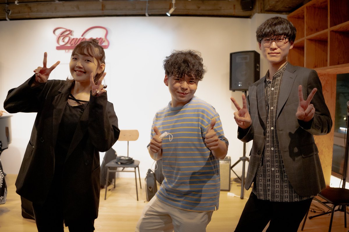 megane9191's tweet image. 本日はDeepCのプレ活動再開ライブを観てきました〜。
原さん以外のメンバーは入れ替わってしまったけど、新しいDeepCを作っていってくれると思える良いライブでした✨
DeepCの活動再開はもちろんだけど、何よりあの名曲達がまた聴ける事が嬉しい！

@DeepC_Official_ #DeepC
#虹の下音楽祭