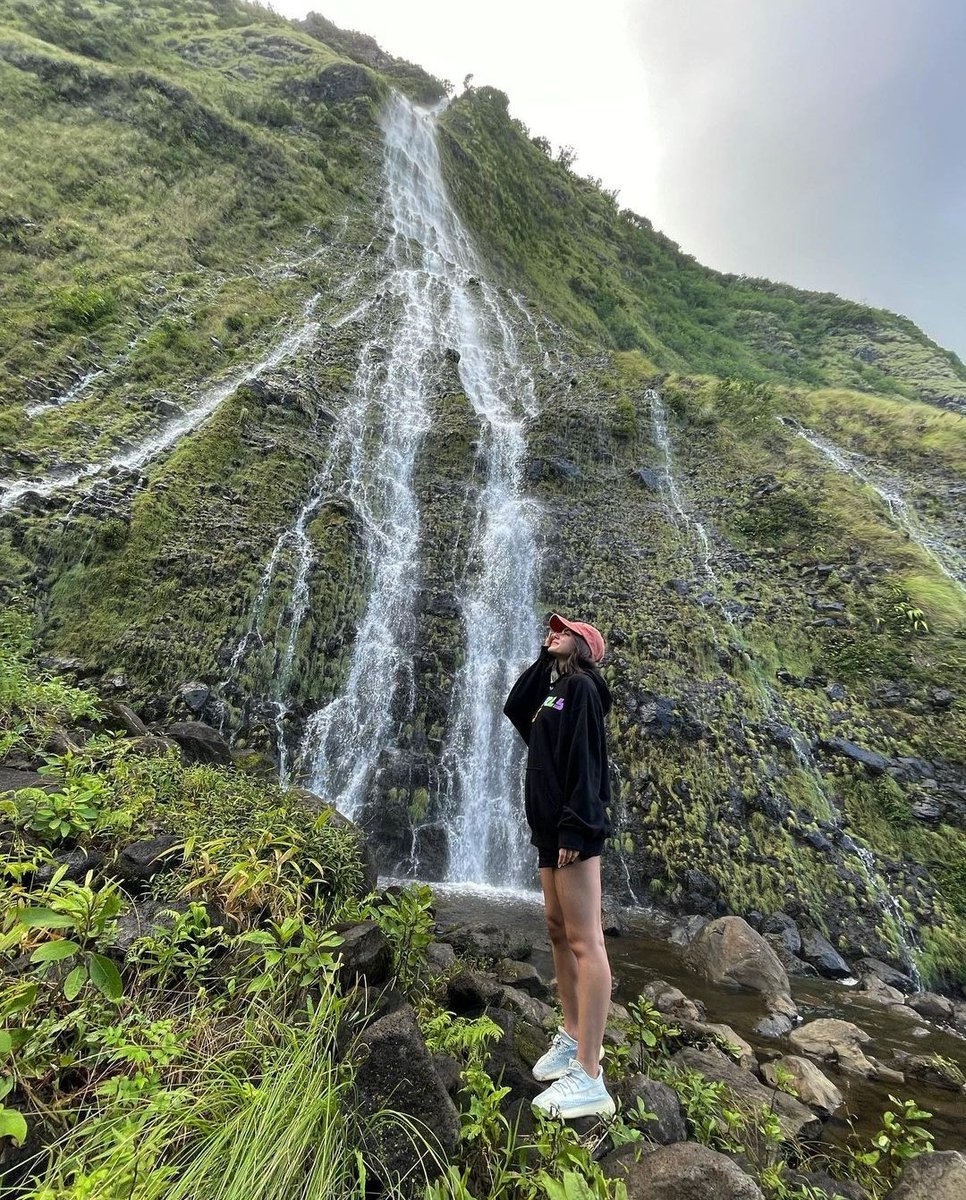 ╰───┄ 𝙄𝙉𝙎𝙏𝘼𝙂𝙍𝘼𝙈 𝙋𝙊𝙎𝙏.
　　　　﹫melodyinme

« A life time memory. »