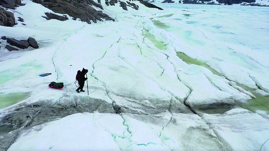 Go and see our work!

visualartscentre.ca/fr/galerie-mcc…