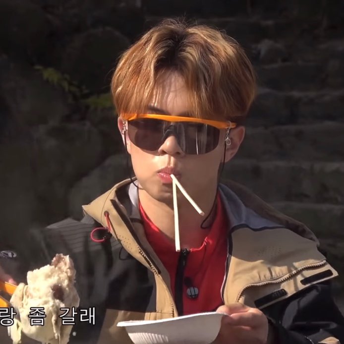 ppyo_gang's tweet photo. 안녕하세요! 너무 오랜만이네요ㅠㅠㅠ
현생을 살다보니 시간이 너무 지났네요..
다들 잘 지내시쥬?ㅠㅠ
실트 보고 후딱 끄적여 봤습니다..!
이제 마스크도 벗는다는데 다들 건강 조심하시구 밥도 잘 챙겨드시구여!! 한국인은 밥심👍🏻
저는 잘 살고 있습니다🥲 나중에 또 올게요!🥰 https://t.co/tuALOnvWTj