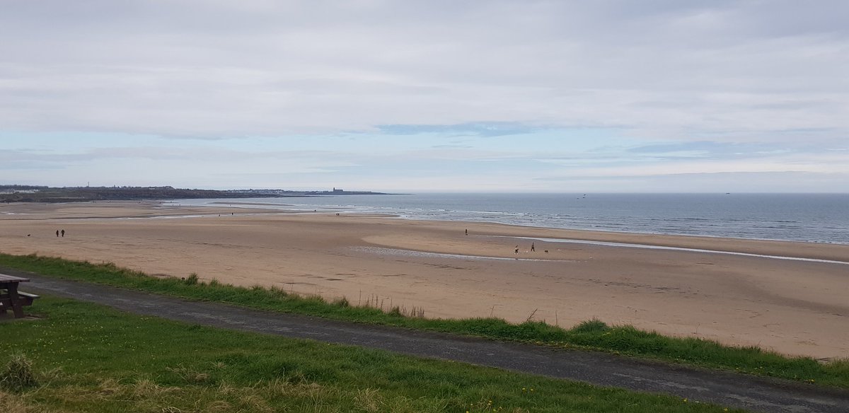 cmaddockmuckle's tweet photo. Day 2 cycling @Sustrans CN1 path from Warkworth to Blyth with @simonjohn15tayl.  Wide open beaches and loads to see.  #NationalCycleNetwork #Northumberland https://t.co/lSZAzkCvME