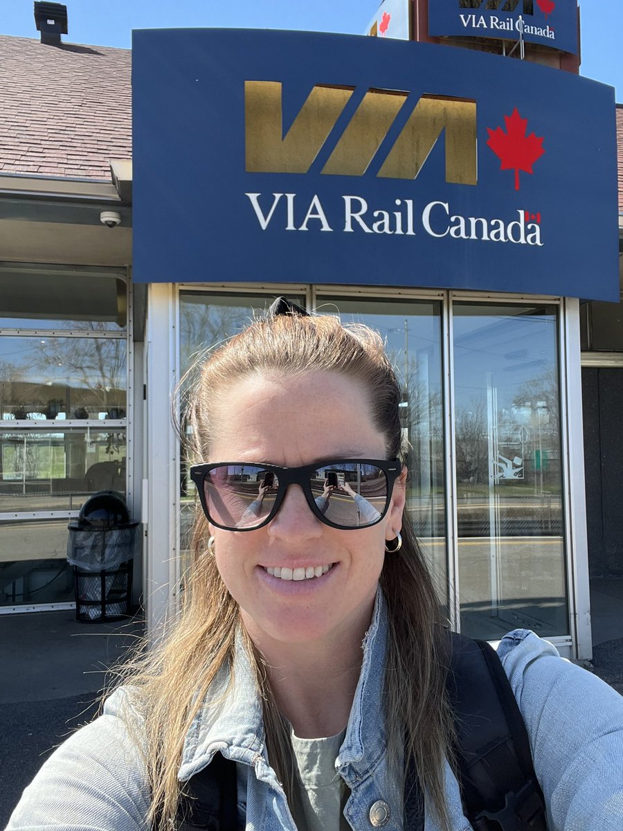 sabstrang's tweet photo. Toronto here I come!!! #businesstravel #useatravelagent @directtravelcan @VIA_Rail https://t.co/EUvcdwtiAi