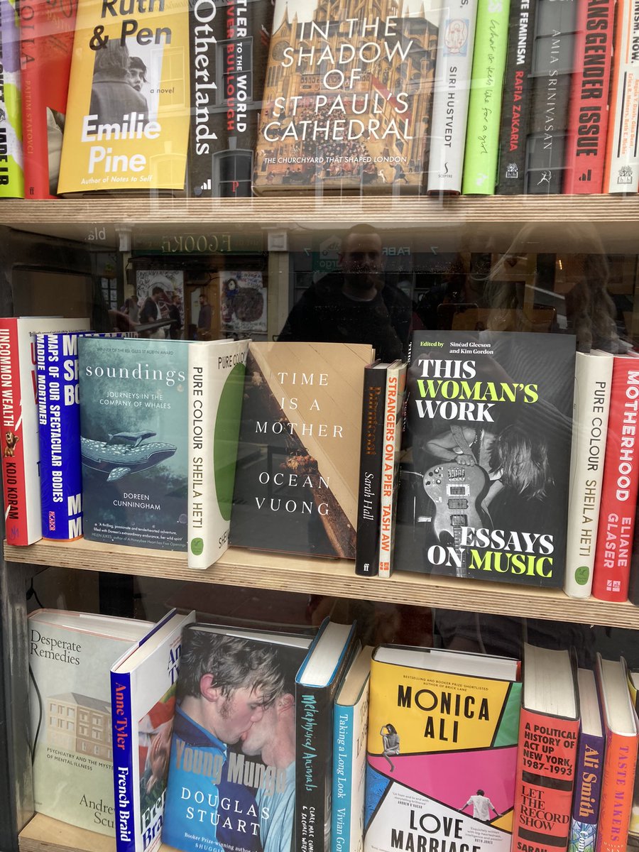 JessyEmery's tweet photo. Did a little squeal seeing my wonderful friend @sea_mammal’s book Soundings displayed at one of my favourite bookstores @thebbookshop - and alongside Ocean Vuong no less!! 😍 https://t.co/0R4bga2ofQ
