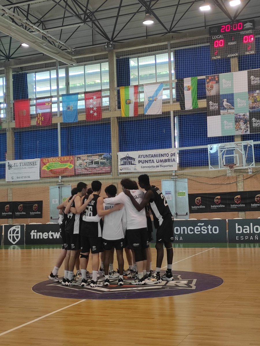 CBACADEMYSPAIN's tweet photo. ❌⚔️ FINAL DEL PARTIDO EN PUNTA UMBRÍA
🤨 Un partido... ☺️ UNA VICTORIA
🟨◼️- ⬜🟦
🏆 Campeonato de España Junior '22
📆 Jornada 1 | Grupo H
🕐 4o 0'
🔸 CBA Guadalupe 8️⃣9️⃣-6️⃣3️⃣ San Jorge MB
#LetsGoCBA
#CBAJunior
#LigaEBA @EDVGuadalupe
@DipdeBadajoz
@Junta_Ex https://t.co/8G4YxzrK3N