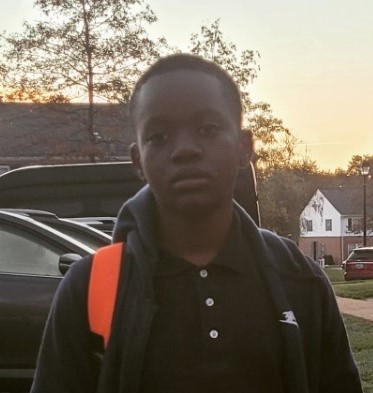 BaltCoPolice's tweet image. 🚨🚨PLEASE SHARE #HelpLocate: Shemar Joseph Stevenson (13) 5’1, 128 lbs Ls 04/30/22 at 7:30 pm in the Windsor Mill area wearing a black sweatshirt &amp;amp; jeans and white/blue/gray Nike Jordans. #BCoPD needs help finding him. If seen/have info, call 911 or 410-887-1279^Gb