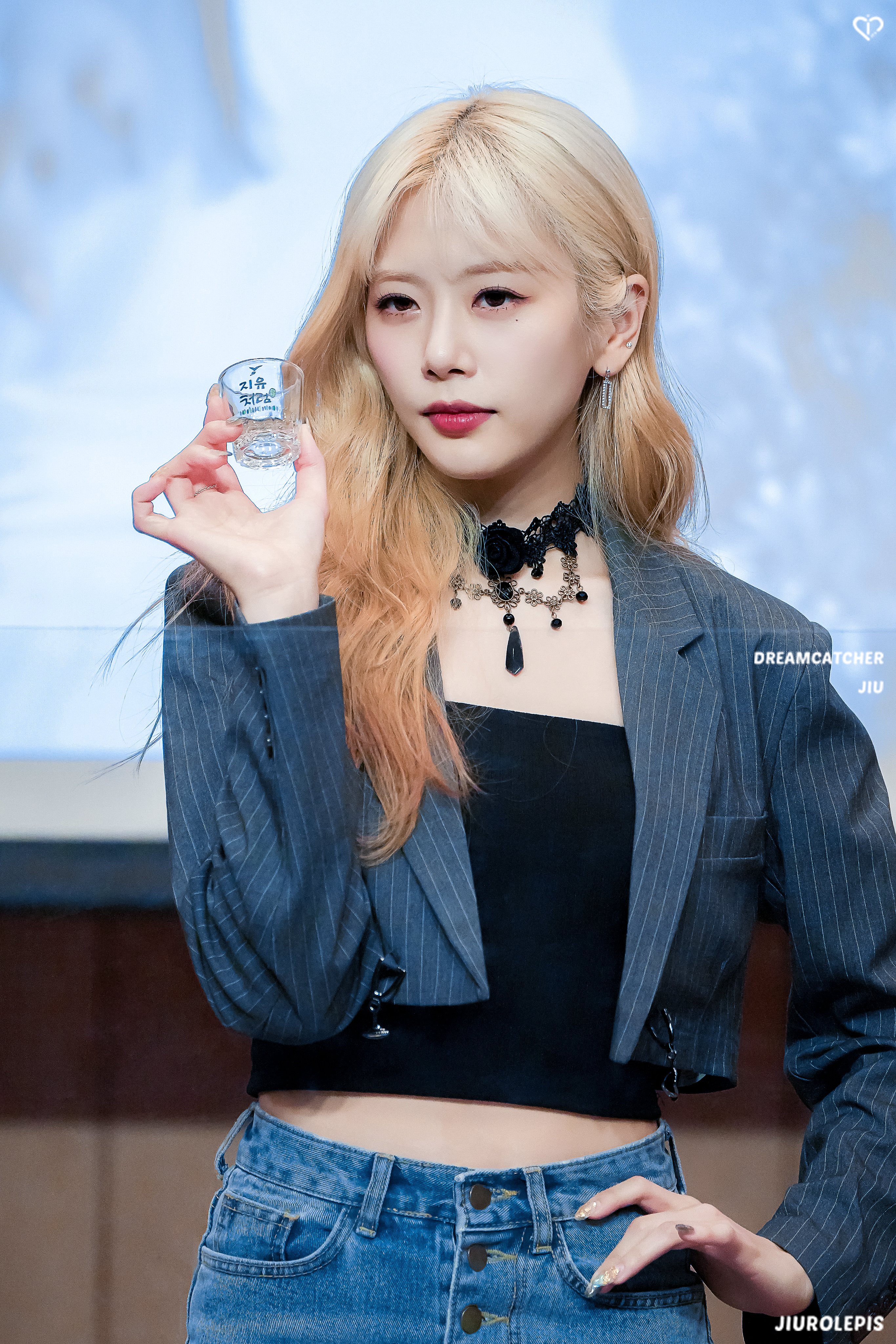 FRrr_a6UYAIBTk1.jpg:orig