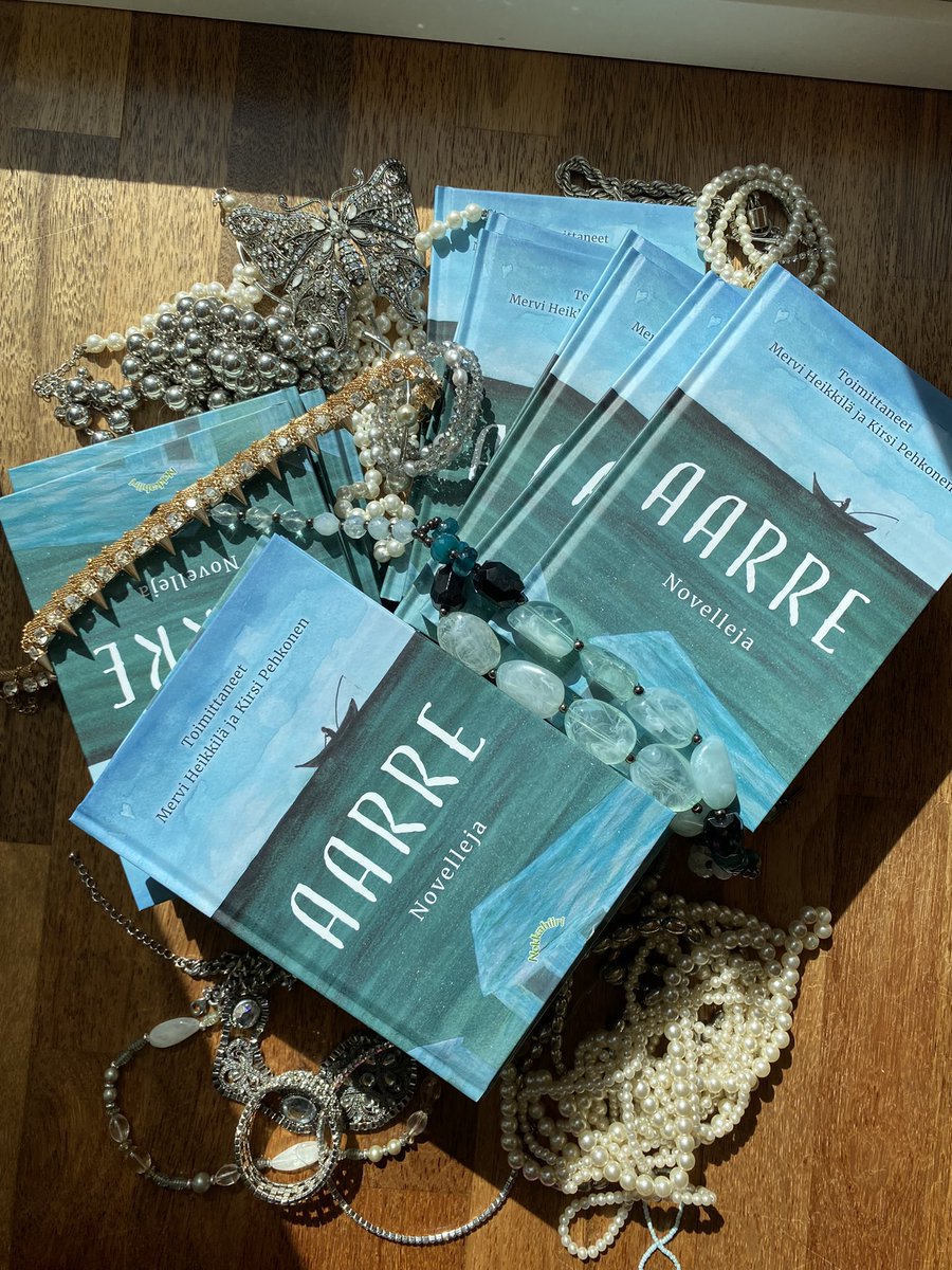 Nokkahiirijulkaisu #2 on ilmestynyt! Aarre sisältää 13 selkonovellia etenkin nuorille lukijoille. #nokkahiiri #nokkahiirikirjat #novellit #selkokirjallisuus #yläkoulu #s2 #kirjallisuusgenret