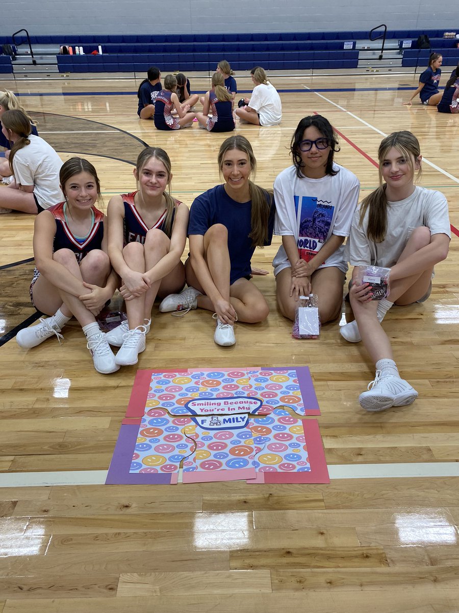 Allen Cheerleading tweet media