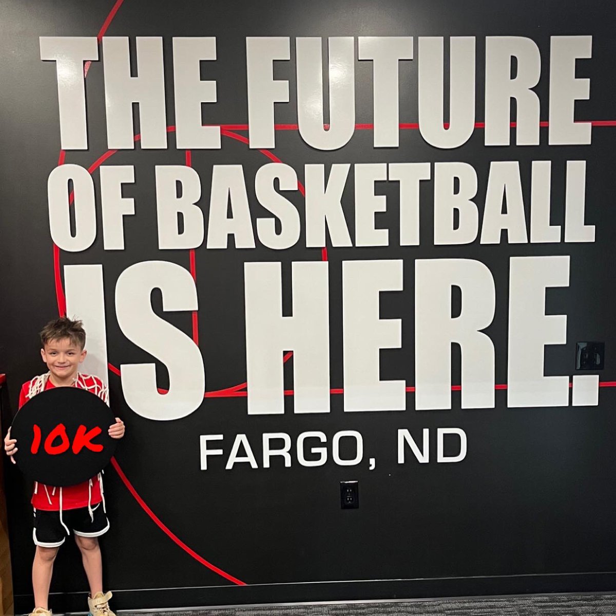 Shoot360Fargo's tweet photo. Let’s congratulate Keagan Johnson on becoming the newest 10K Shots Made Club Member‼️KJ knocks down shots with the best of the them! Way to go buddy‼️ #FlameThrower #GetGameReady #shoot360fargo @nodakbasketball @kjoh20 https://t.co/b99WtQEfoh
