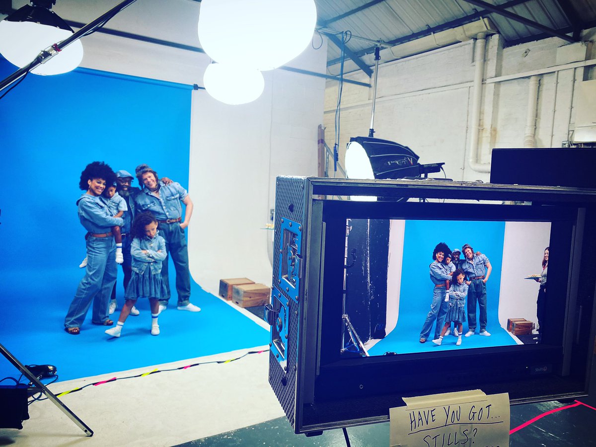 Lloyd Warbey TV tweet media