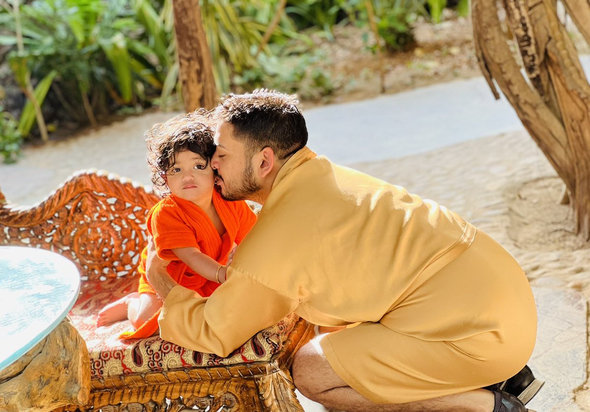 Vipsingh7's tweet image. There is this girl who stole my heart and she calls me Pa Pa Pa Pa…