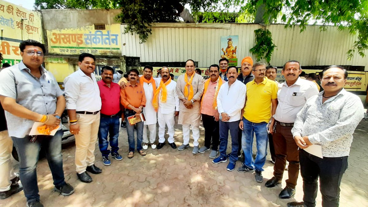 RajeshS14445's tweet photo. *भारतीय जनता पार्टी के त्रिदेव बूथ प्रशिक्षण वर्ग में आज विधानसभा क्षेत्र क्रमांक 1सम्राट अशोक मंडल मैं द्वितीय सत्र के वक्ता के रूप में
#भाजपा_विचार_और_कार्यपद्धति_विषय'  को प्रति-पादन करने का सुअवसर प्राप्त हुआ। 
#GauravRanadive #VDSharma https://t.co/bh2aT4mEp0