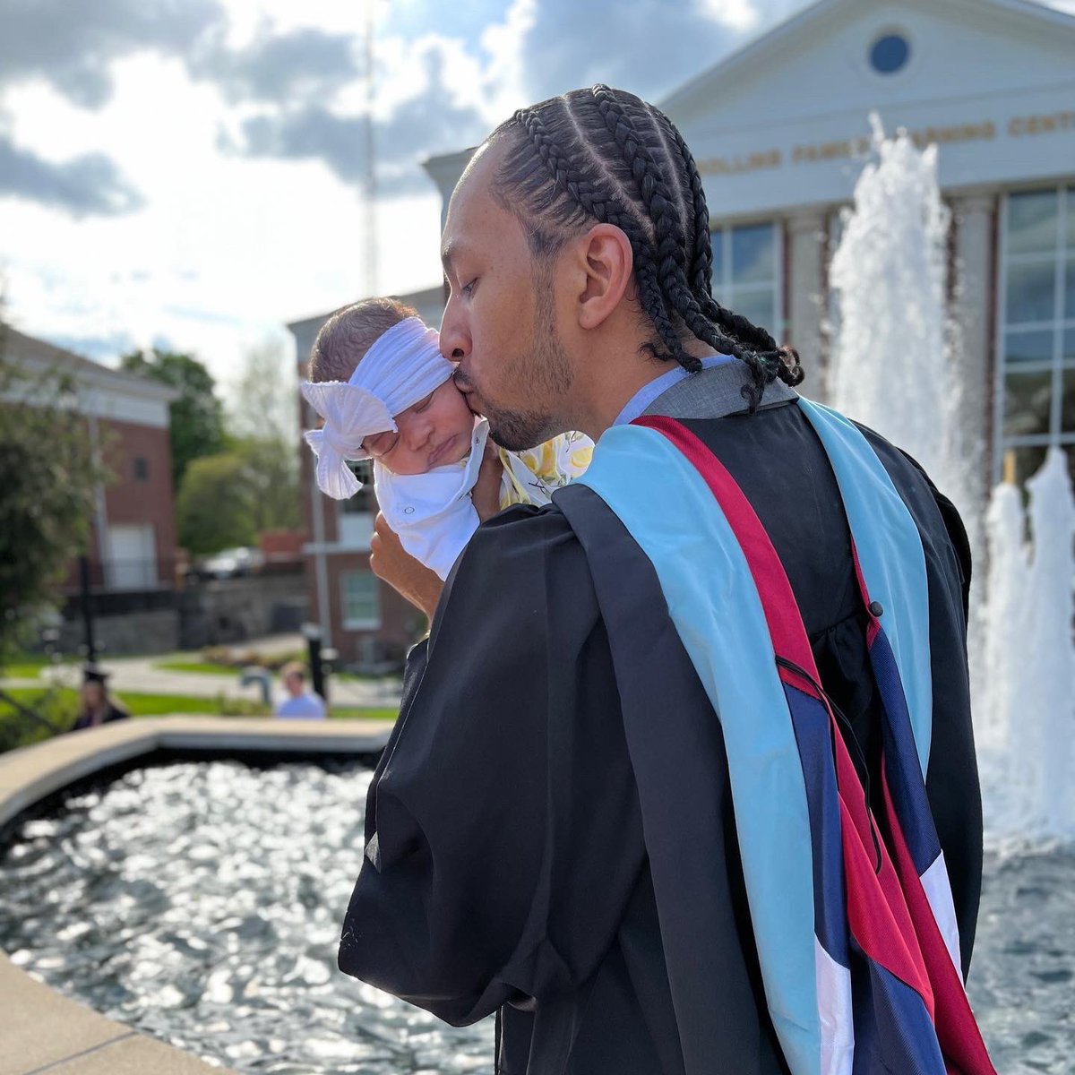 Jordan Bramblett | Teacher | Realtor | Coach tweet media