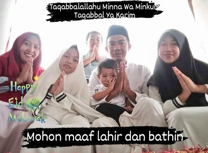 MudaMudaaksan's tweet photo. Taqabbalallahu Minna Wa Minkum Taqabbal Ya Karim..
Mohon maaf lahir bathin https://t.co/CeXPINDfWZ