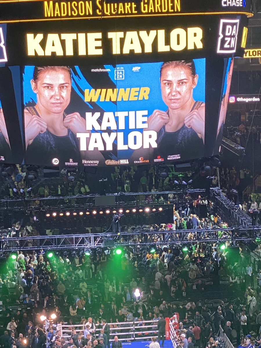 JoeDunne8's tweet photo. Amazing night ⁦@TheGarden⁩ https://t.co/IfAodrP6zh