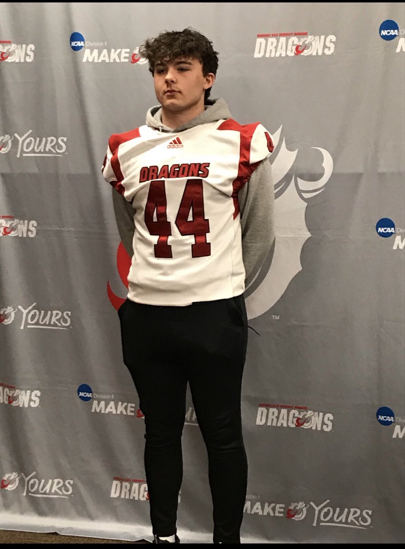 erikanda_'s tweet photo. Had a great visit @msum_football ! Loved learning about the program and coaching staff ! Thank you @CoachLJ38 and @CoachRoehrich https://t.co/G0lM8qeA7M