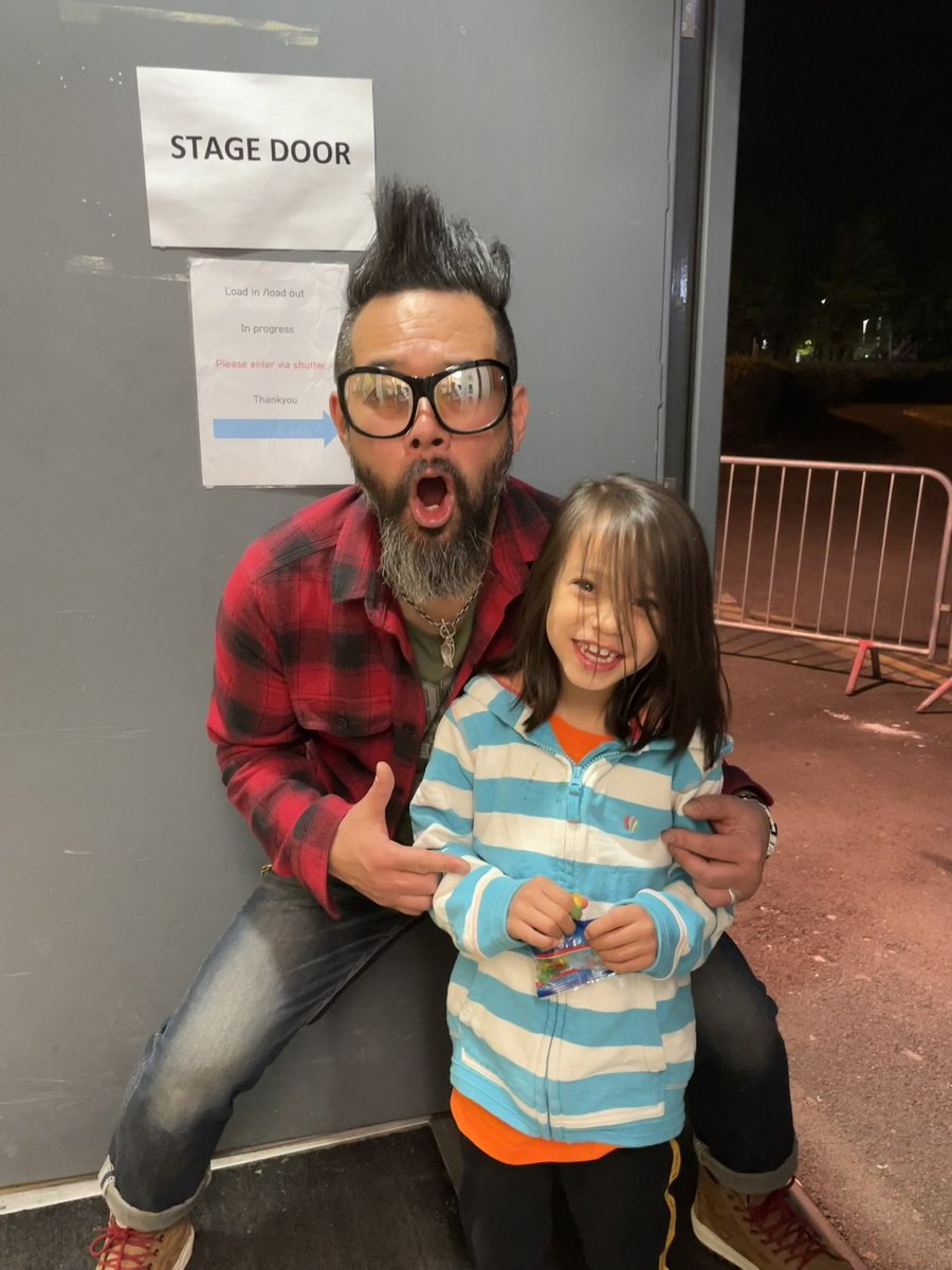 stanloi's tweet photo. Tommy’s 1st ever gig, went to see @FeederHQ last Friday. Thanks for everything guys. https://t.co/zgNaMoDAtH