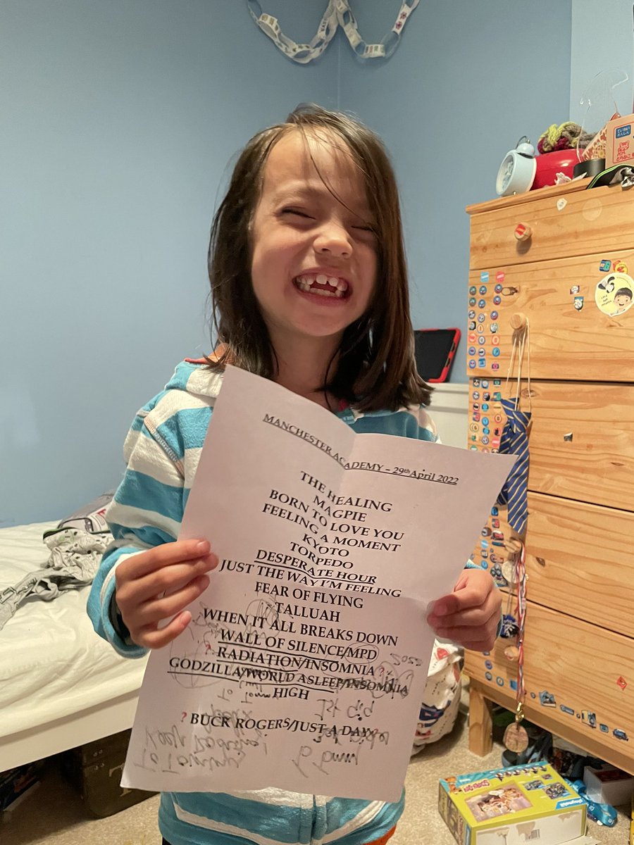stanloi's tweet photo. Tommy’s 1st ever gig, went to see @FeederHQ last Friday. Thanks for everything guys. https://t.co/zgNaMoDAtH